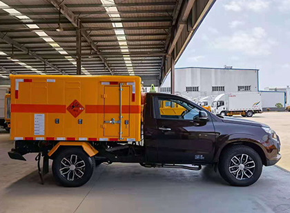 昭通爆破器材运输车